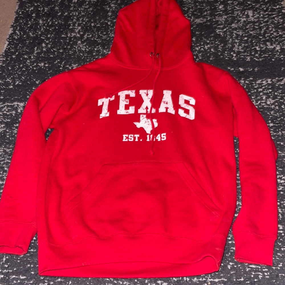 bright red sweatshirt, it is very comfortable. the jacket has been hardly used.